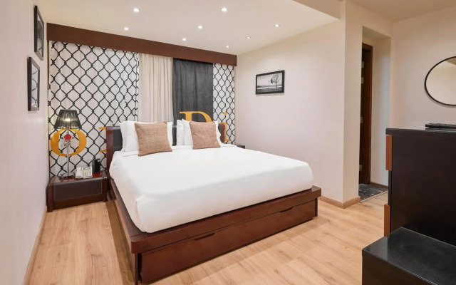 Golden Park Hotel
