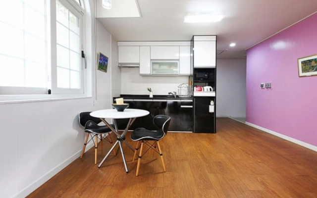 Boryeong Swiss Chalet Pension