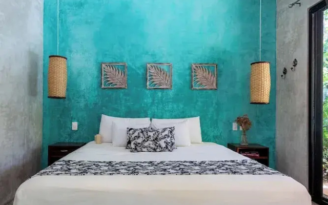 Trece Lunas Tulum