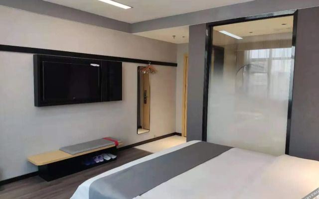 Shankee Hotel (Gao'an Zhongqi Senze)