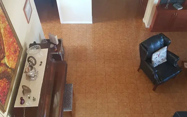 Grovely House Bed & Breakfast