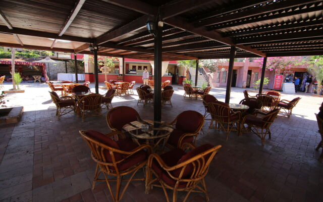 Tamra Beach Resort