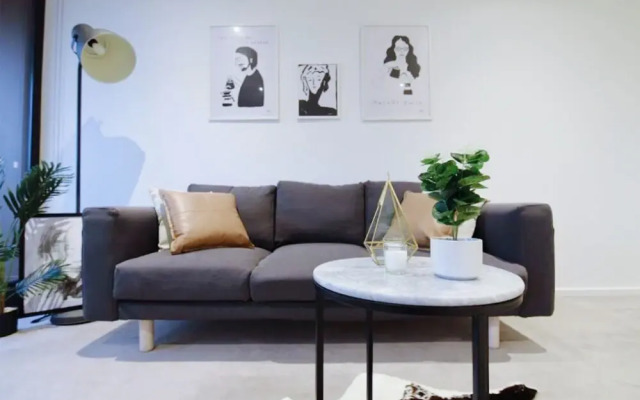 HFN Crown Southbank Riverside Apartment