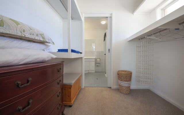 Sandy Point Road, 151