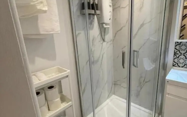 manchester modern signature studio