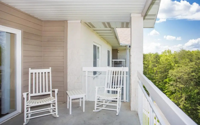 Whispering Pines 143
