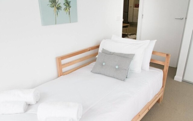 Modern 2 Bedroom Apartment in Melbourne's Northcote