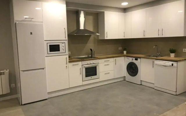 Apartamento .Expectacular,céntrico,nuevo 5 min a pie de la Laurel