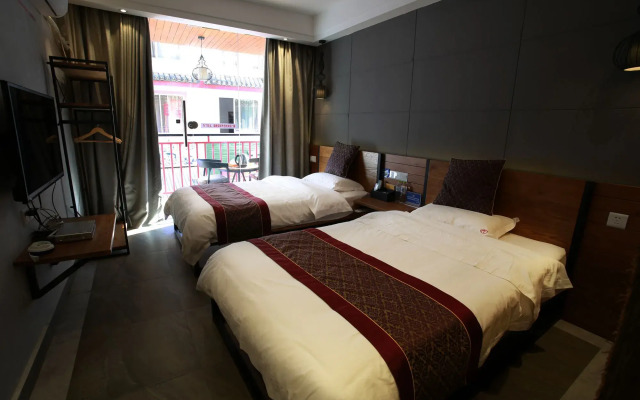 Holland Boutique Inn
