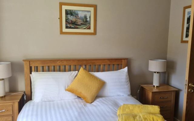 2 Bedroomed Ground Floor Apartment