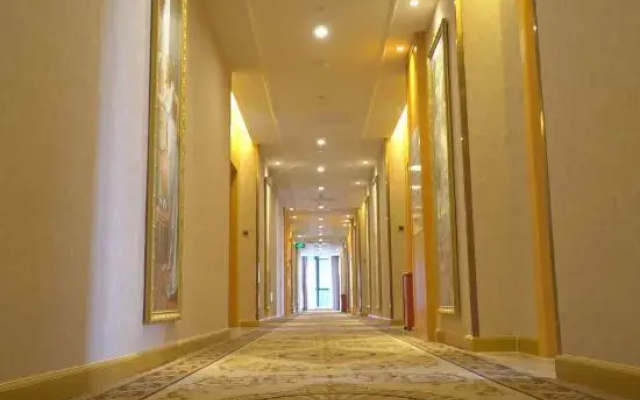 Vienna Hotel (Luhe)