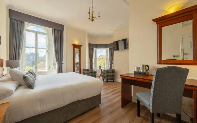 Old Waverley Hotel