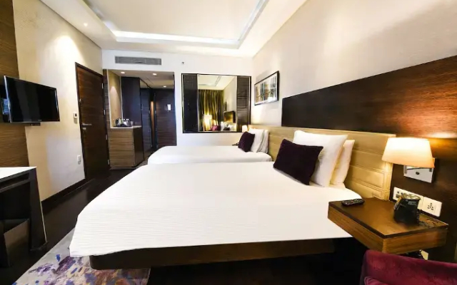 Hilton Garden Inn Gurgaon Baani Square