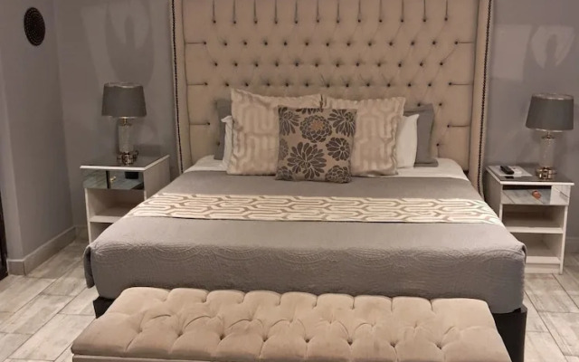 Sterling Boutique Lodge