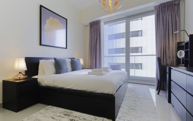 Charming & Spacious Apt in Dubai Marina - Fits 5