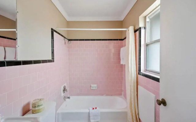 OYO Hotel Beeville -US 181