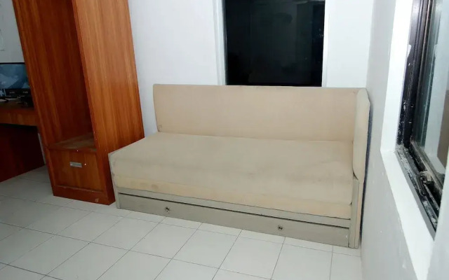 Jati Exclusive Homestay by OYO Rooms