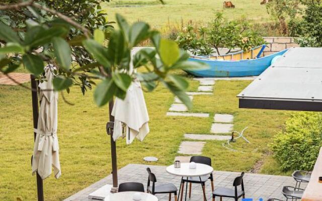 Shiyi Holiday Hotel