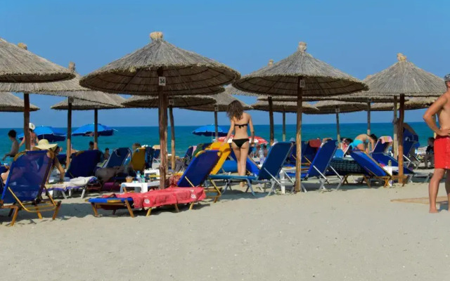 EVILION STILVI SEA and SUN HOTEL