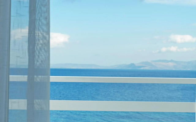 NLH MATI Seafront - Neighborhood Lifestyle Hotels