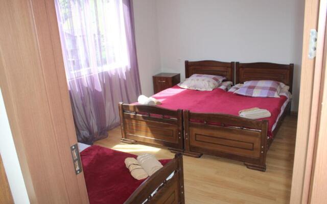 Mariana's Guest House