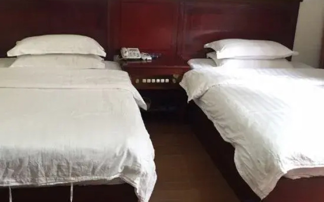 Ningyuan Yinfeng Hotel