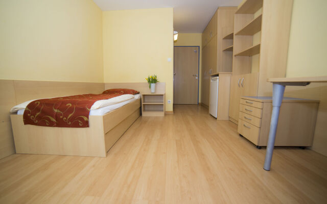 myNext - Westbahnhof Hostel One