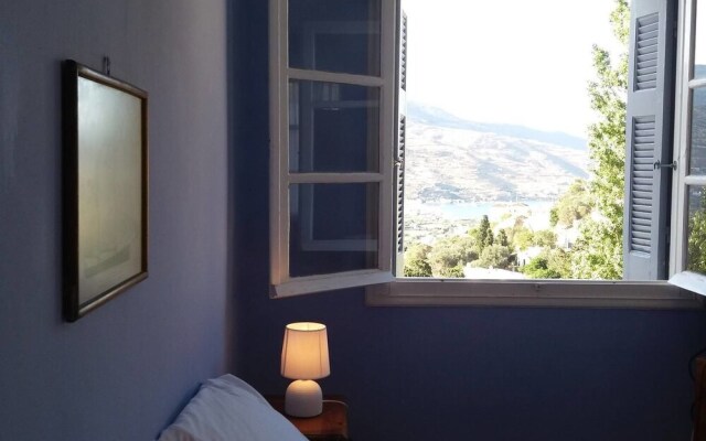 Bright Blue Studio near Stone Tower 1690 • Andros