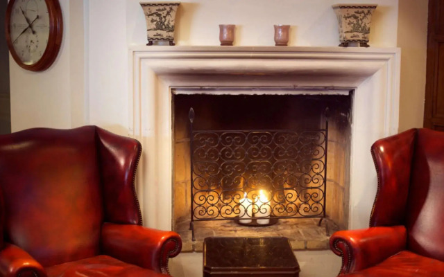 Home Hotel Bastion - Dinner included