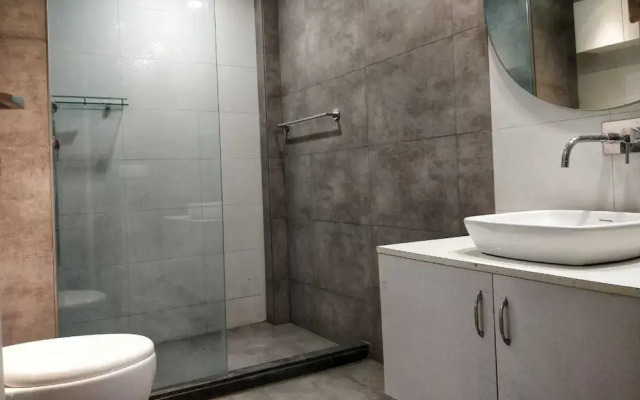 Asian Suites HUDA City Centre