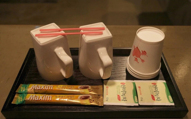 Seongnam Hotel Tom
