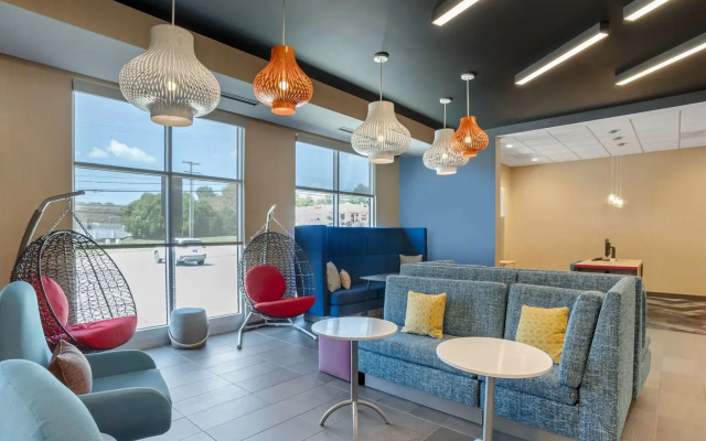 Tru by Hilton Gastonia