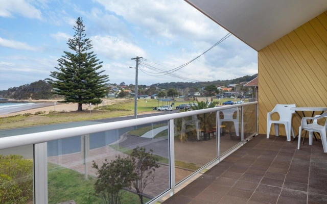 Retreat Beside The Beach - Unit One