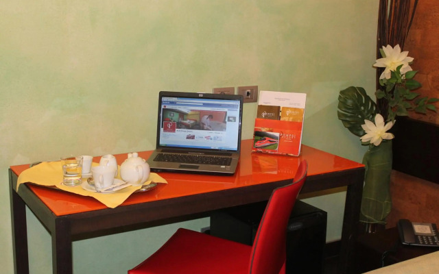 Abalon Pompei Resort