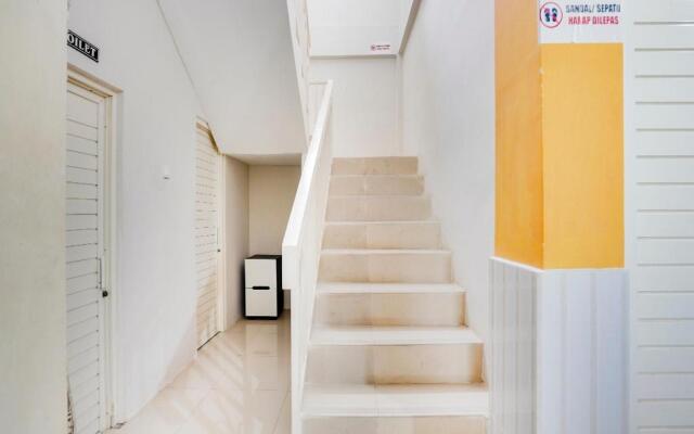 OYO 3705 Orchid Family Residence