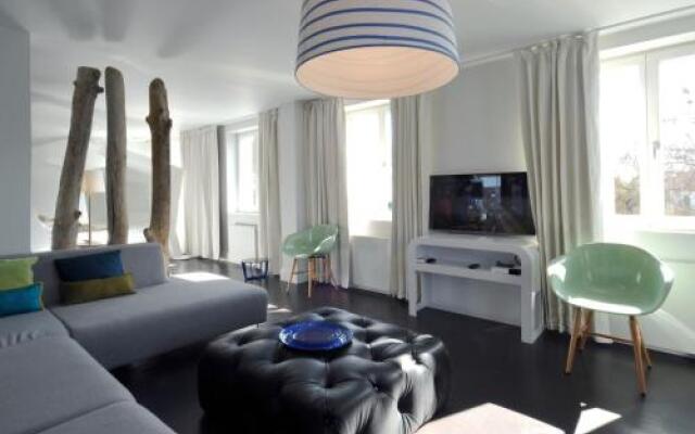 Sint Ji Rooms