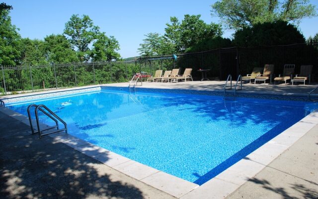 Briar Patch Bed & Breakfast Inn