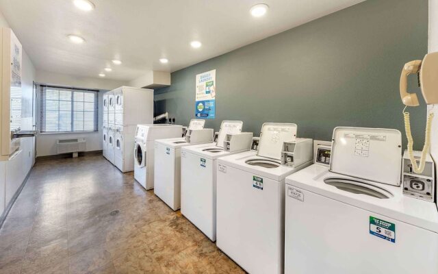 WoodSpring Suites Oklahoma City Northwest