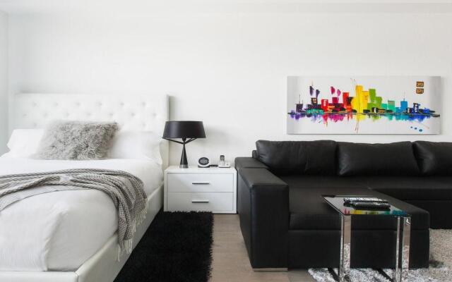 Sky City Apartments at the Novia