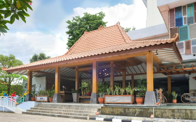 Burza Hotel Yogyakarta