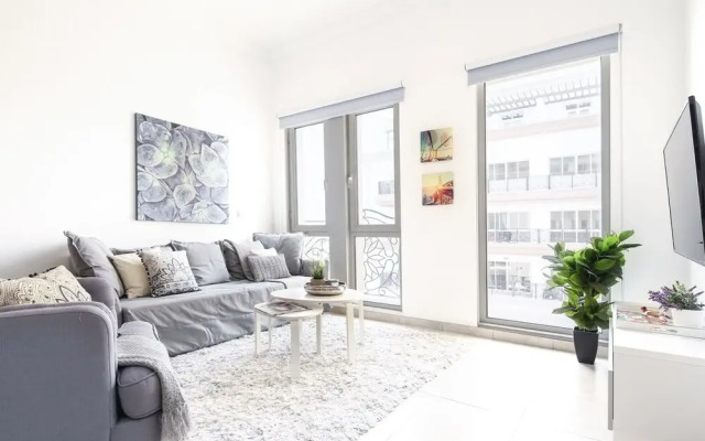 Stylish + Cozy 1BR in Sports City