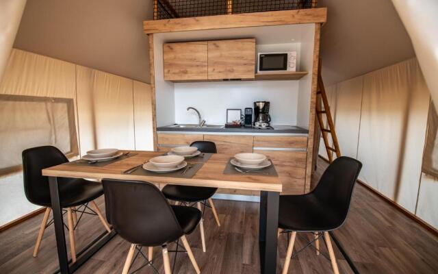 Arena One 99 Glamping