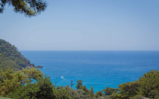 Helios Gunes Camping