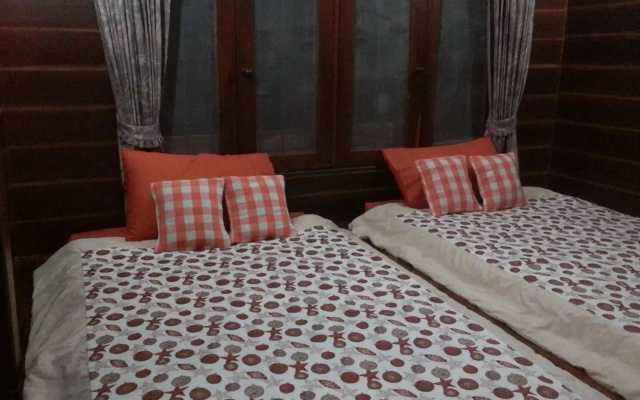 Rim Nam Kong Homestay