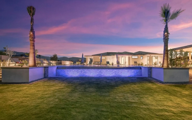 Braley Court 2 - Moonlight