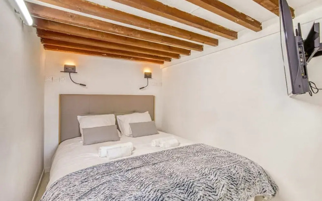NEW - Modern 2BR Loft-style Apt - Croix-paquet