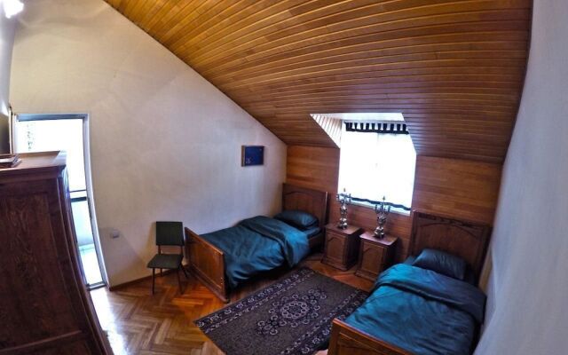 Classical Green Hostel
