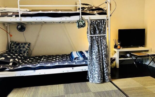 Ricco Mond Hills Apartment House 101