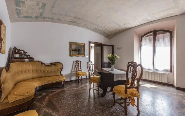San Mamolo Retreats