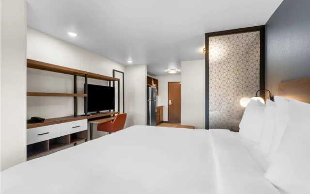 Everhome Suites Cheyenne